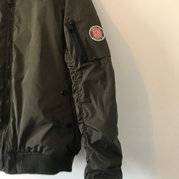 Madden Girl Green Jacket size Large in Juniors - Picture 3 of 7